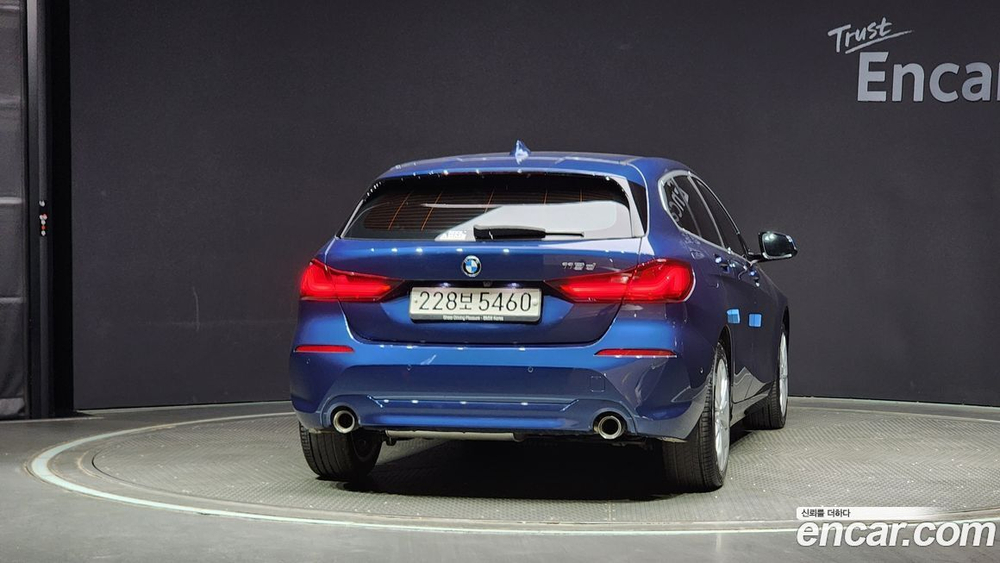BMW 1 Series (F40) 118d Joy First Editions (02.2021)