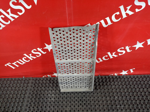 Трап над глушителем