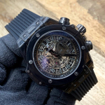 Часы Hublot