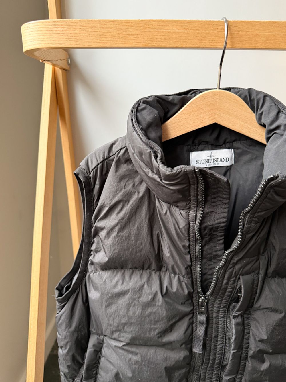 Утеплённый жилет Stone Island, 140