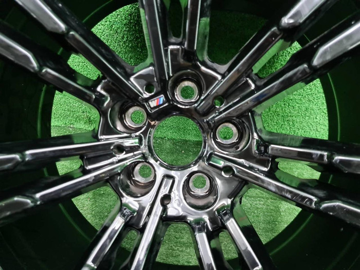 Диск литой R20 BMW M5 F90 (2017-нв) 706 стиль зад.