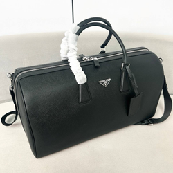 Дорожная сумка Prada