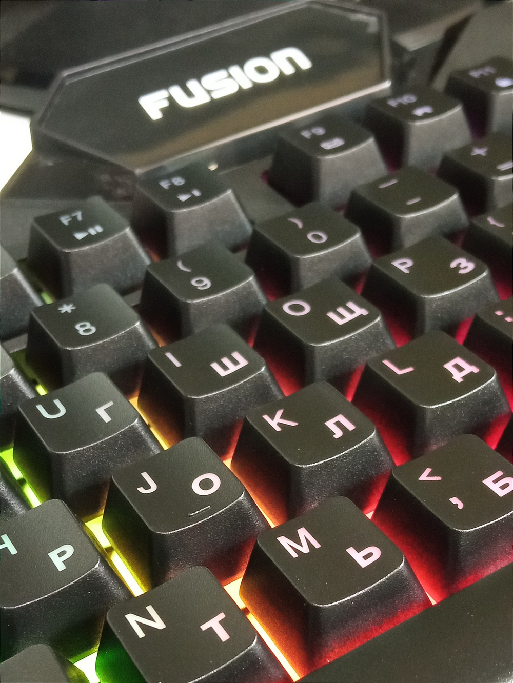 Клавиатура игровая проводная Fusion GK-628 RGB