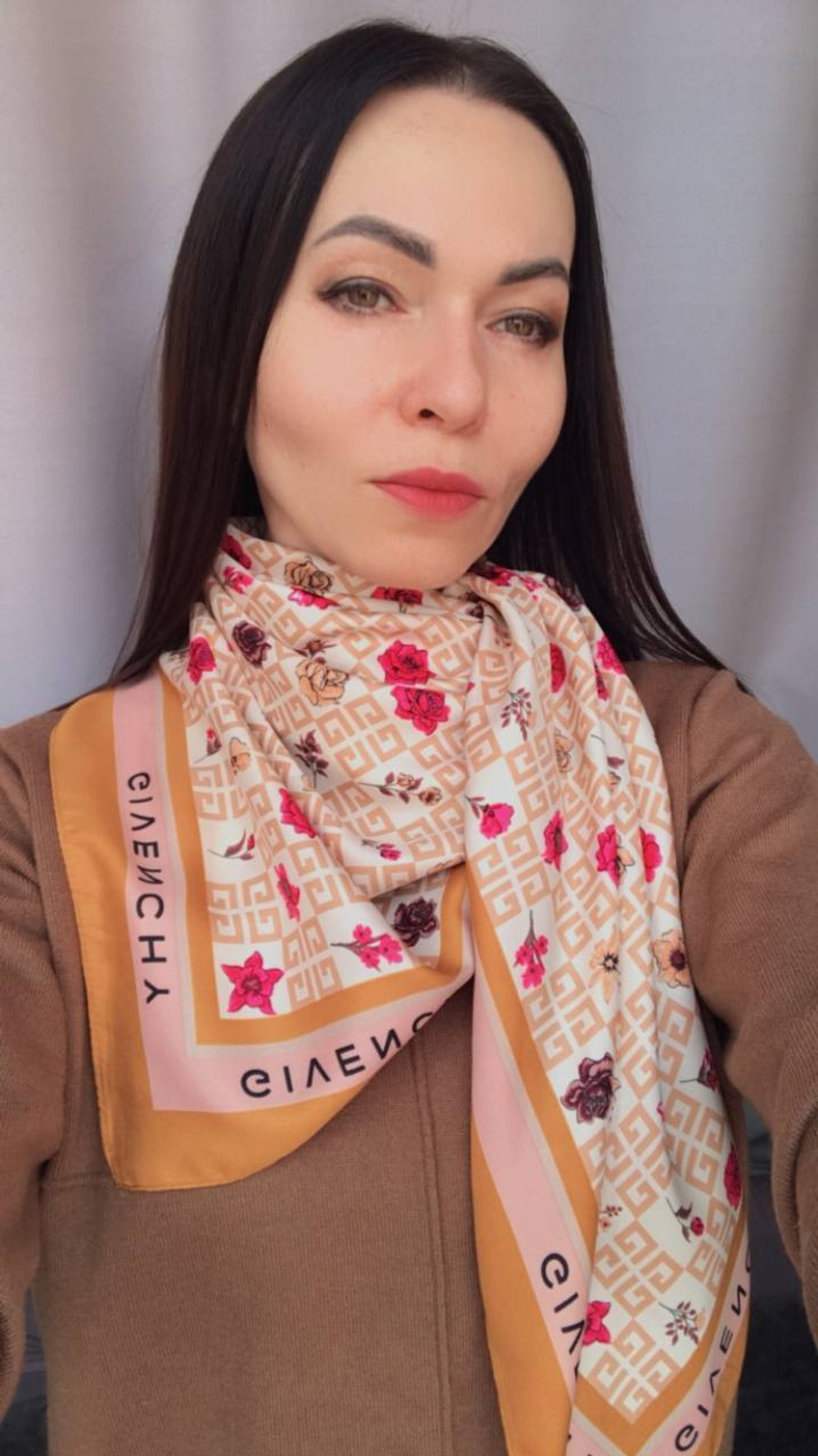 Платок женский Живанши