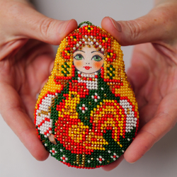 Матрёшка с петушком