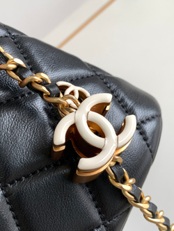 Chanel Bag 24 cm