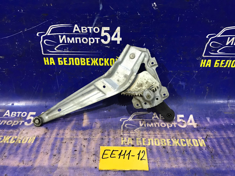Стеклоподъемник задний правый TOYOTA COROLLA 1999