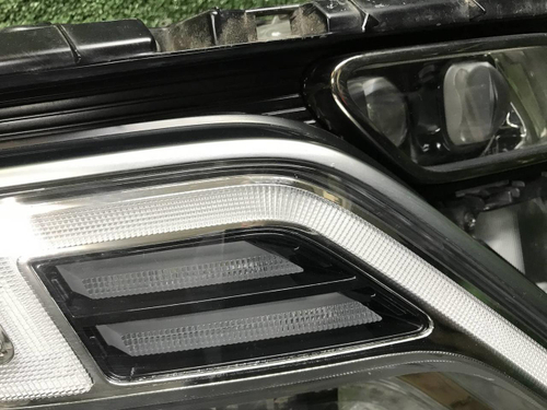 Фара правая Kia Carnival 4 (2020-2023) LED