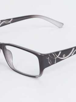 Очки корригирующие /женские/-4,00/РЦ 62-64
