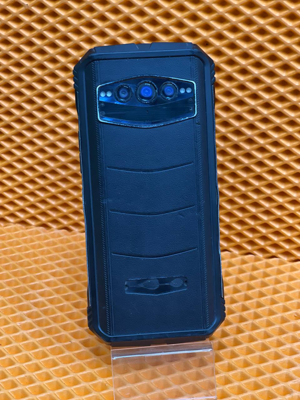 Смартфон Dodgee s100 12/256