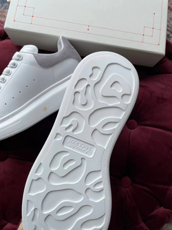 Кеды MCQUEEN Oversized Sneakers