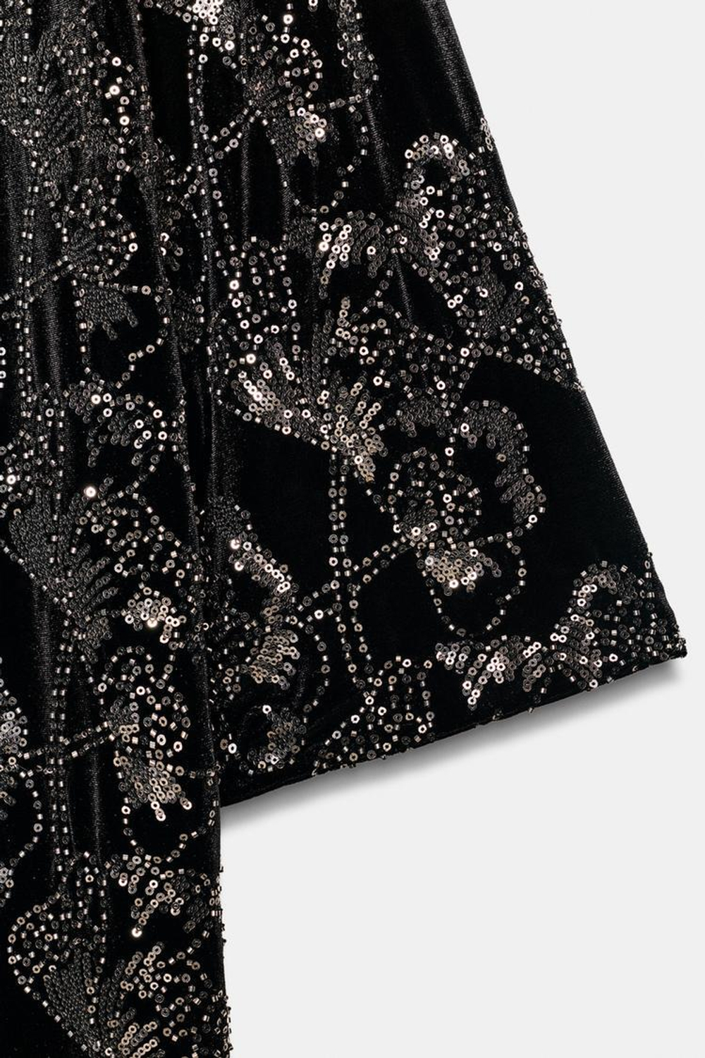 ZARA БАРХАТНОЕ ПАЛЬТО С ПАЙЕТКАМИ И БИСЕРОМ, ЧЕРНЫЙ