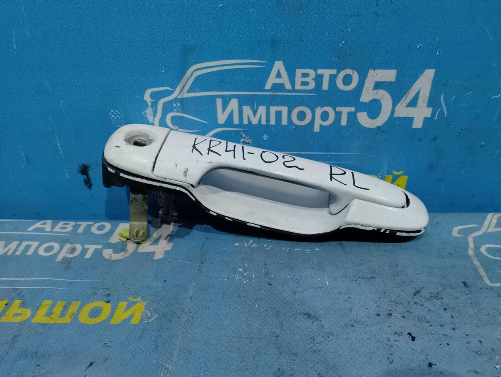 Ручка двери задней левой внешняя TOYOTA TOWNACE NOAH 1997