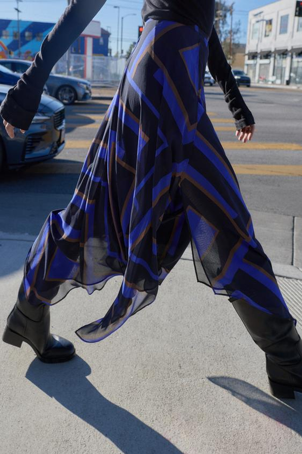 ZARA ЮБКА МИДИ АСИММЕТРИЧНОГО КРОЯ С ПРИНТОМ, РАЗНОЦВЕТНЫЙ