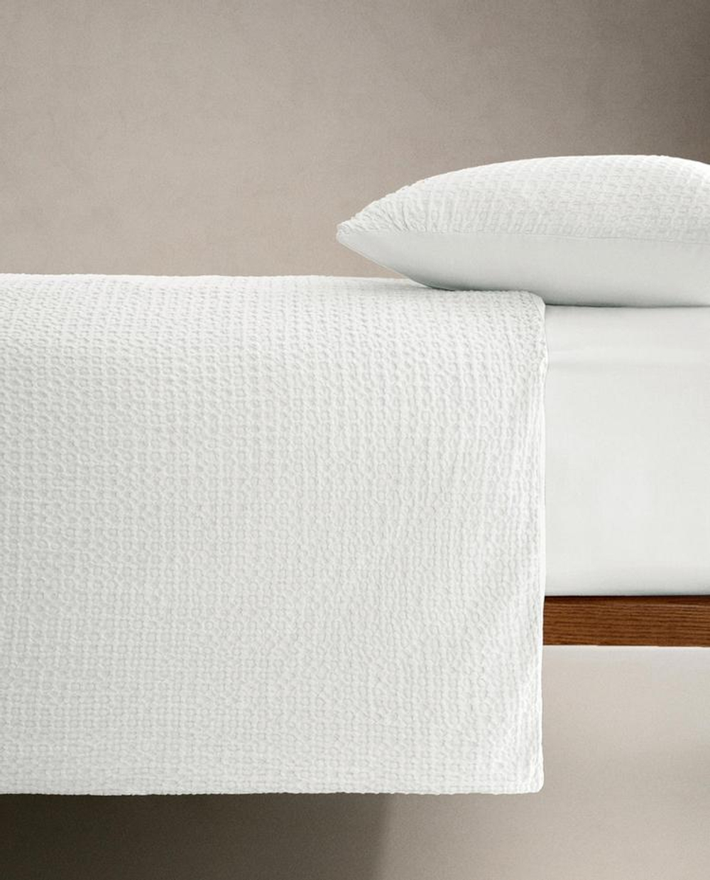 ZARA HOME ОДНОТОННЫЙ ПОДОДЕЯЛЬНИК (200 НИТЕЙ), БЕЛЫЙ