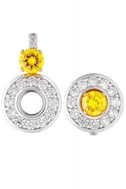 Серьги из серебра со вставками из жёлтого и бесцветных фианитов
