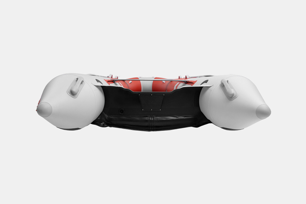 Надувная лодка GLADIATOR E450PRO красно-белый