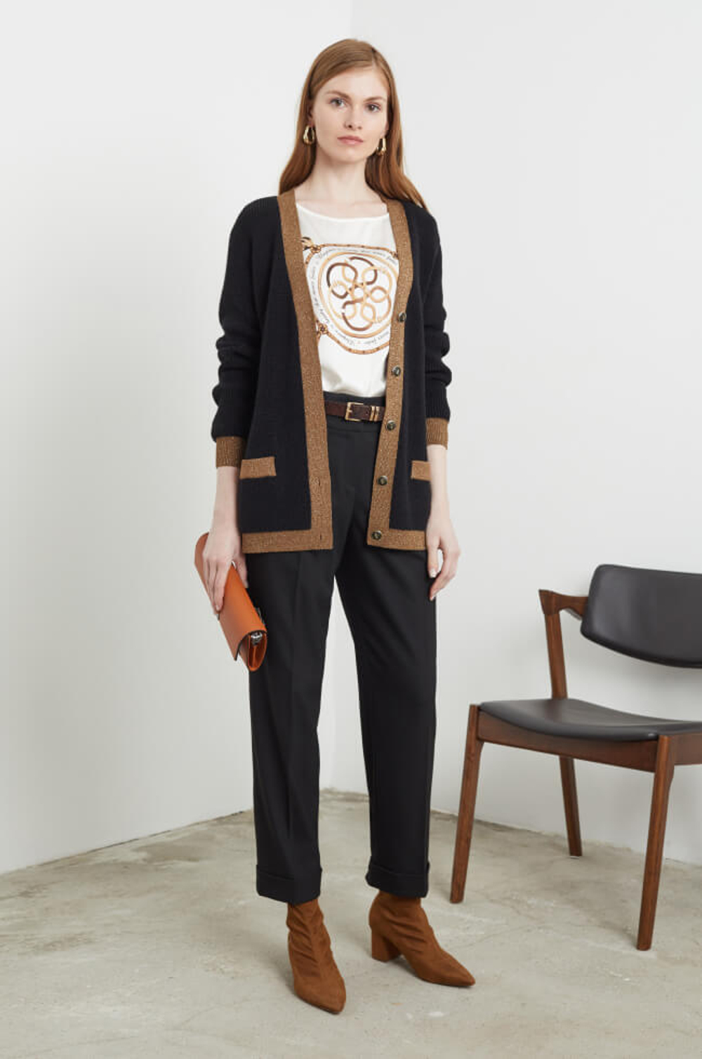 1738 Кардиган женский (черный)