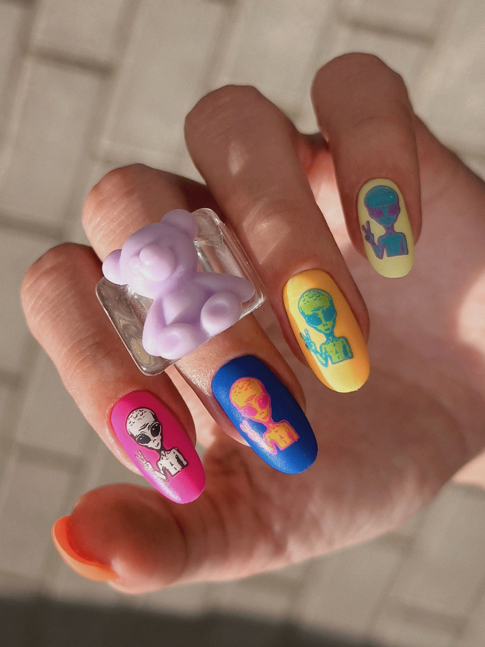 Swanky Stamping Пластина для стемпинга инопланетяне