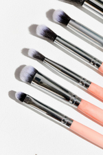 BH Cosmetics Rose Quartz 9 piece brush set