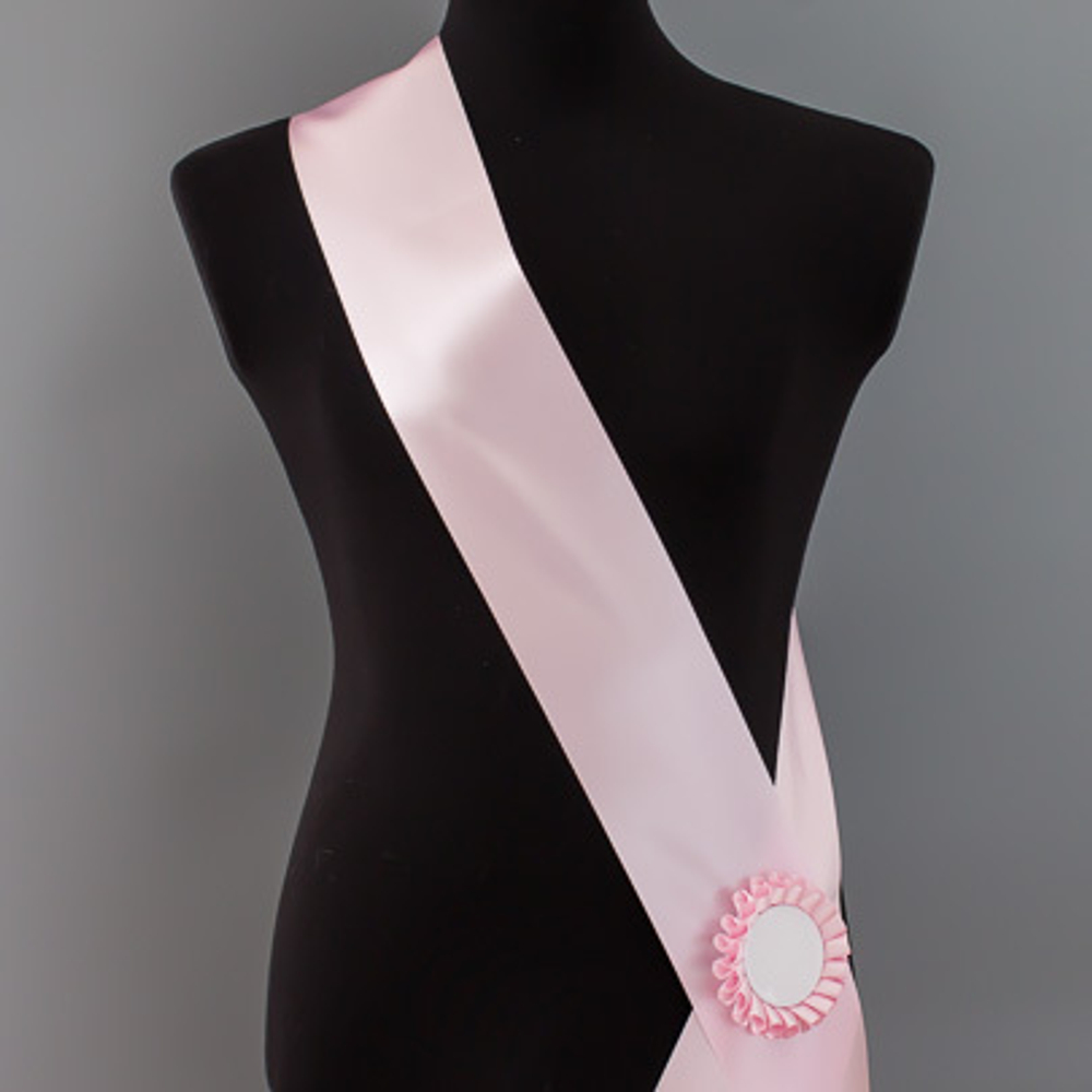 Лента наградная для конкурса красоты С НАНЕСЕНИЕМ. Цвет ленты БЛЕДНО-РОЗОВЫЙ. Крепление розетка с лого.