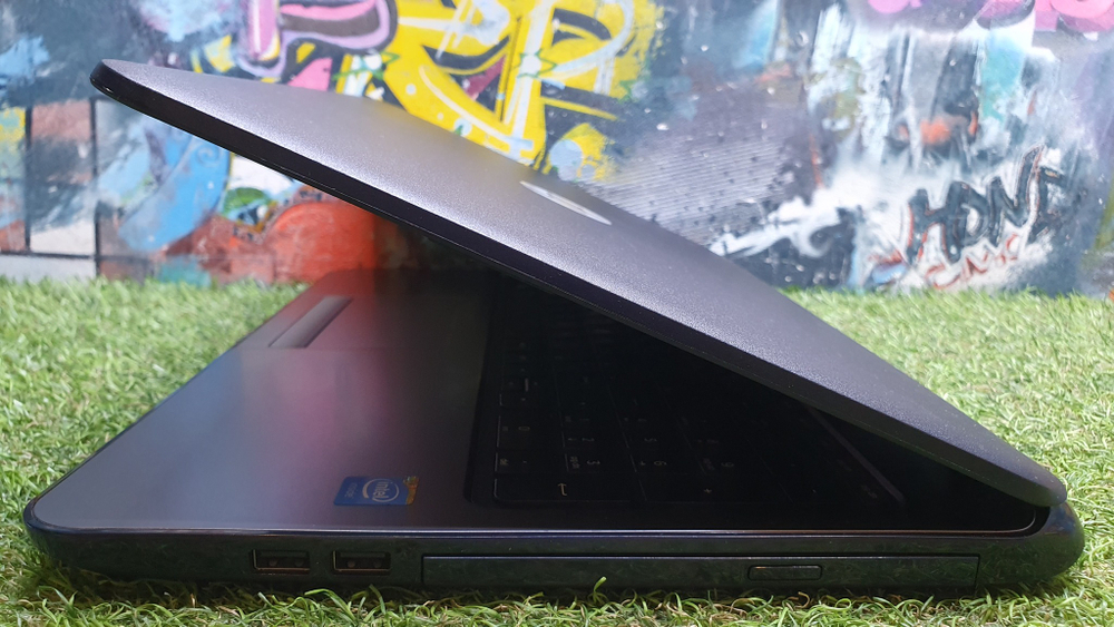 Ноутбук HP Celeron/4Gb