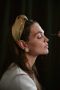 Золотой ободок узел