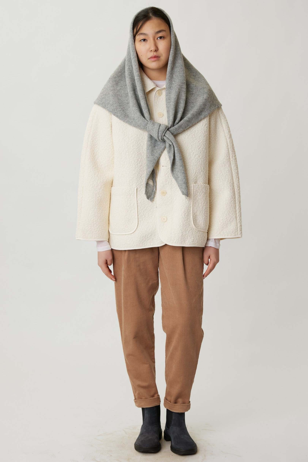 Косынка из шерти светло-серая