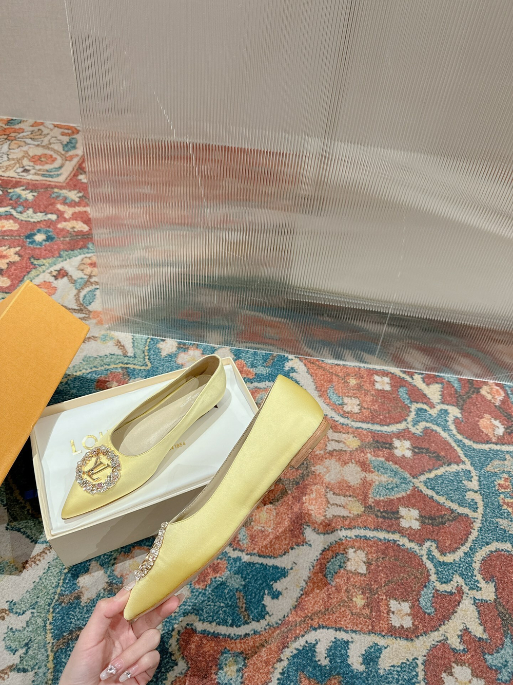 Louis Vuitton Met Flat Ballerina