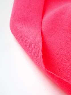 Кулирка на ластовицу розово-красная неоновая с лайкрой отрезами