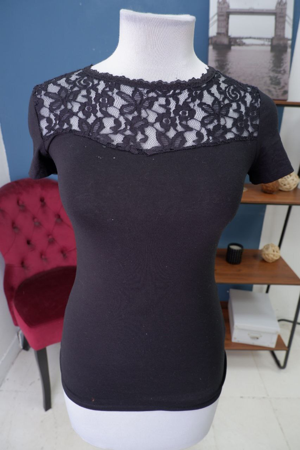 Футболка Terranova красивая 44 размер