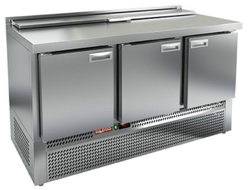 SLE2-111GN (1/6) стол для салатов  охл.(+2+10), 3 двери, 1485х700х850мм, ниж.распол.агрегата