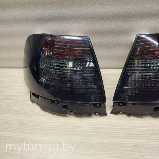 Задние фонари Audi A4 B5 smoke