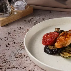 Тарелка с бортом d 27 см h3 см Elephant Ivory P.L. Proff Cuisine [1]