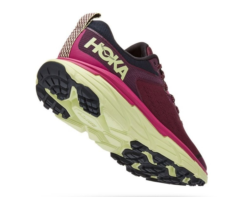 Кроссовки женские Hoka Challenger ATR 6
