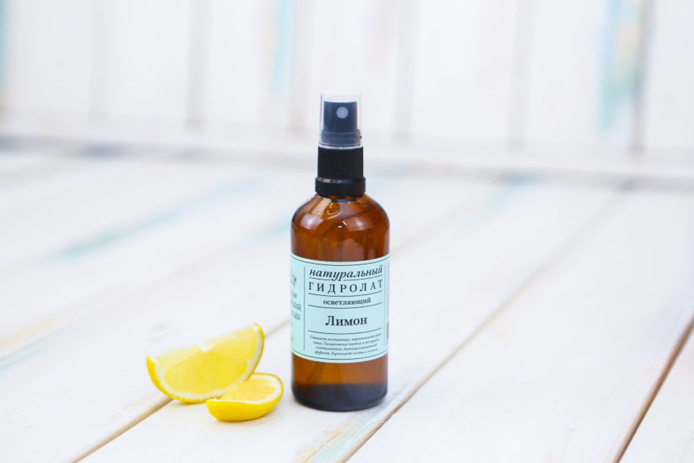 ГИДРОЛАТ "ЛИМОН" — ОСВЕТЛЯЕТ ПИГМЕНТНЫЕ ПЯТНА, ВЕСНУШКИ,  100 мл (Краснополянская косметика)