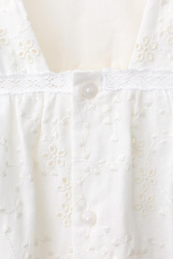 ZARA ПЛАТЬЕ С ВЫШИТЫМИ ЦВЕТАМИ, БЕЛЫЙ