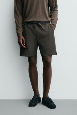 ZARA ШОРТЫ КОМФОРТНОЙ ПОСАДКИ ИЗ РЕЛЬЕФНОЙ ТКАНИ, ТЕМНО-КОРИЧНЕВЫЙ