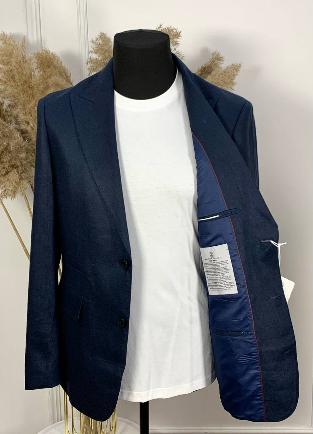 Льняной костюм Brunello Cucinelli