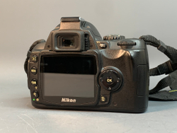 Nikon D40 kit 18-55mm 3.5-5.6G II ED 13.200