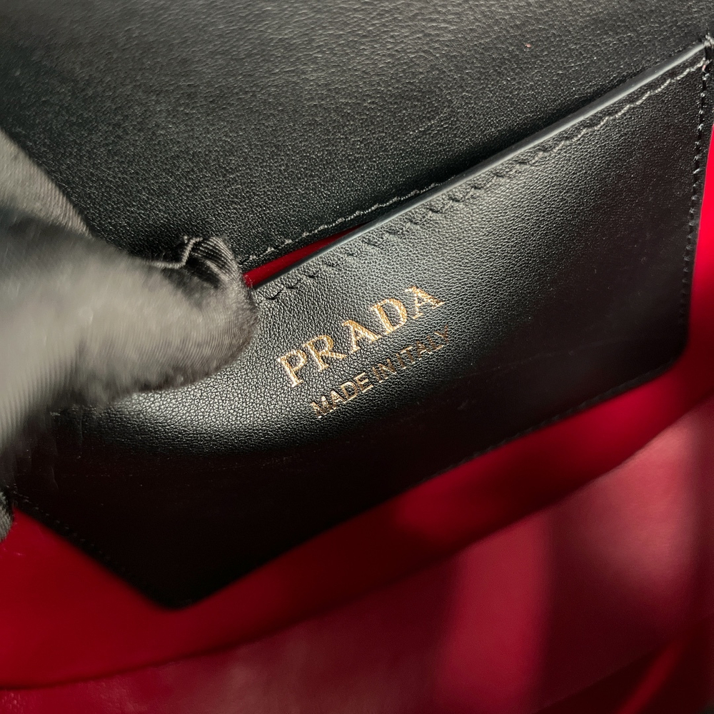 Prada Bag 21 cm
