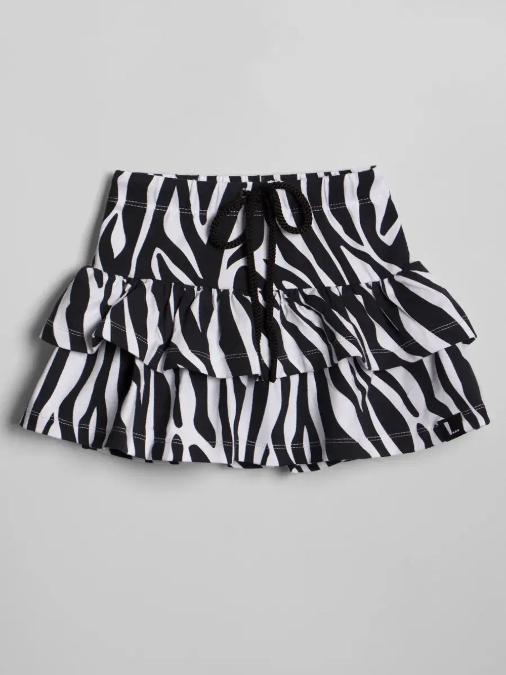 Костюм для девочки с юбкой-шорты на весну