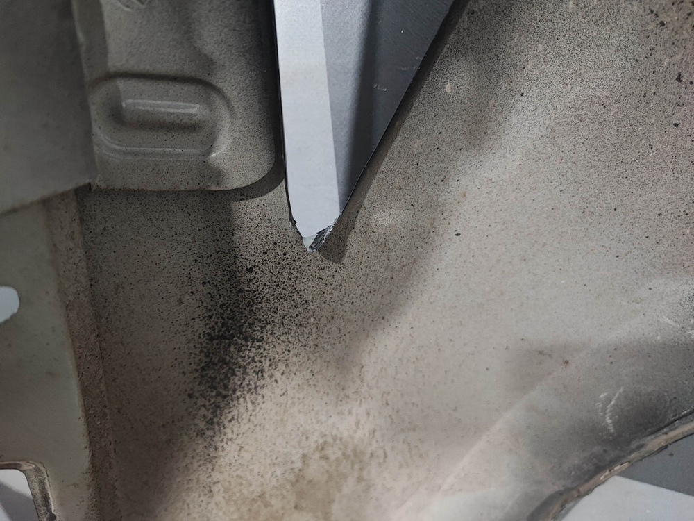 Крыло переднее левое Changan UNI-V 22-нв Б/У Оригинал C281F2701020100