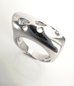 Кольцо ювелирное "Эстерелла", родированное серебро 925 пробы/Ф