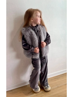 Жилет из искусственного меха