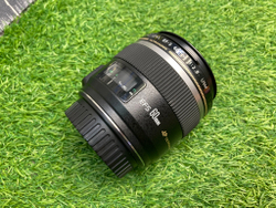 Canon EF-S 60mm 2.8 Macro USM