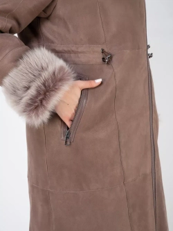 Дубленка зима натуральная с капюшоном длинная