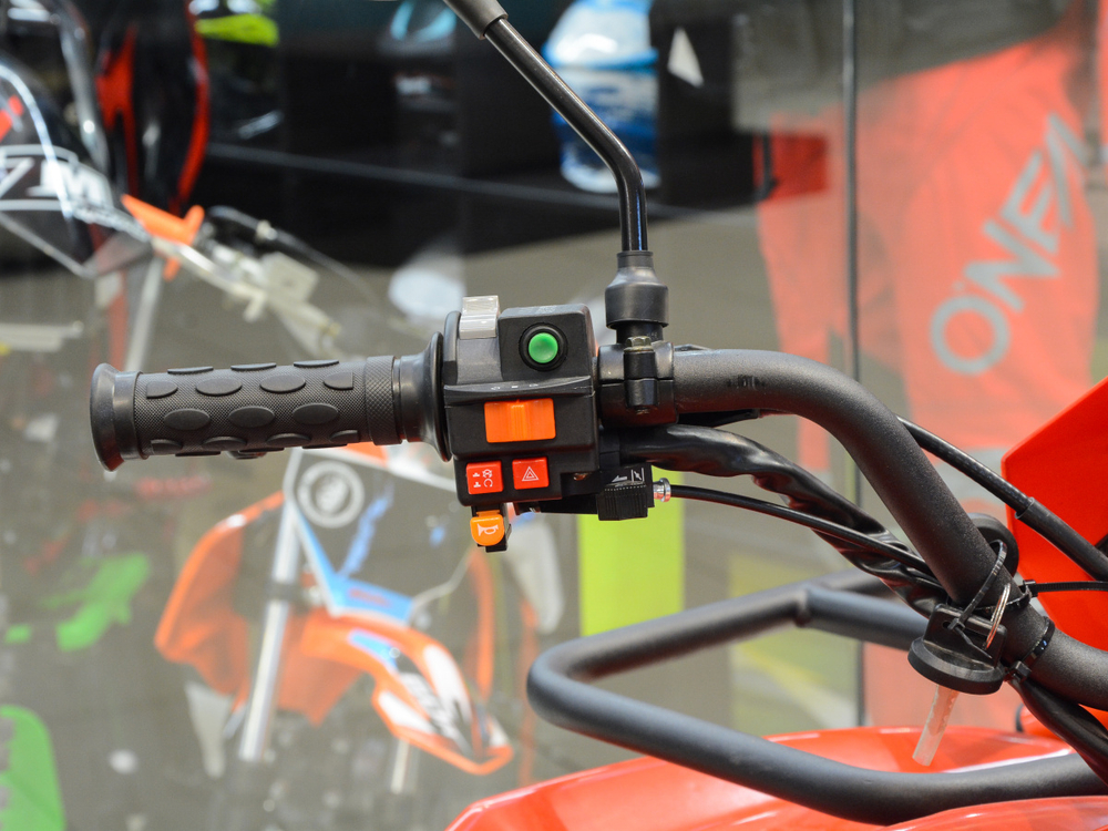 Квадроцикл IRBIS ATV250 красный (ПСМ) + кофр GKA (TESSERACT)