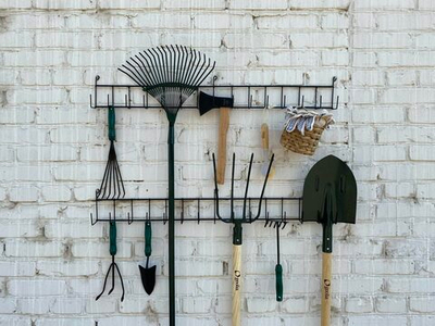 Вешалка для садового инструмента одноярусная 1м х 0,14м М0000259