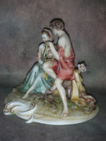 Статуэтка. Фарфор. Психея и Эрос. Capodimonte. Италия